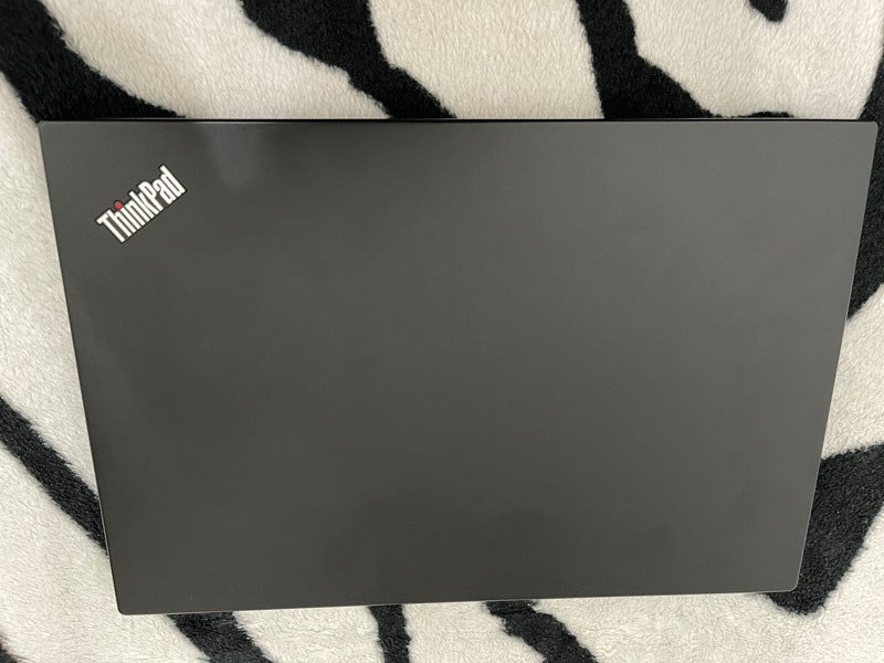 Lenovo A285 - AMD Ryzen Pro 2500U, 16GB RAM, 256GB SSD, Baterie Nouă