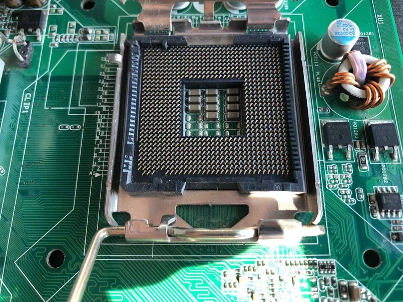 Placa de baza - Intel D945GCNL Socket 775 + Shield - Image 1